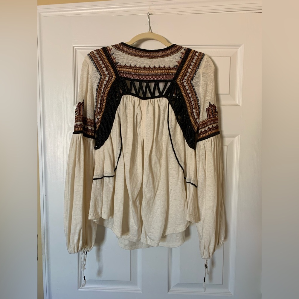 Free People Snow Kisses Embroidered Asymmetric Blouse Boho Romantic Cottagecore - Picture 5 of 8